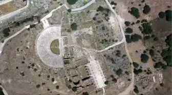 Afrodisyas'ın 'İstiklal Caddesi' gün yüzüne çıkarılıyor