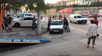 Alanyurt yolunda yine kaza: 2 yaralı