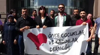 Eşini ve kayınbiraderini öldüren zanlının yargılanmasına başlandı