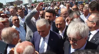 Binali Yıldırım: İzmir bizim gönlümüzdedir (2)