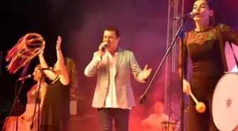 Dikili'de yaz konserleri başladı