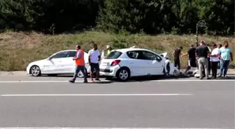 Otoyolda trafik kazası: 3 yaralı