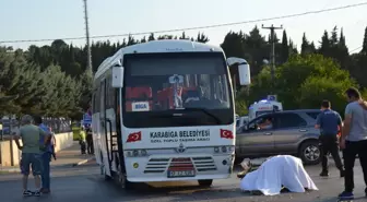 Minibüsle çarpışan motosikletin sürücüsü hayatını kaybetti