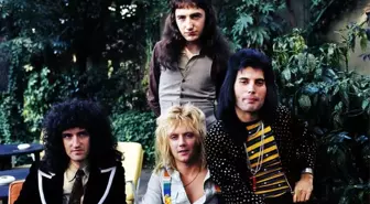 Queen'in Bohemian Rhapsody videosu YouTube'da 1 milyar izlemeyi geçen en eski şarkı oldu