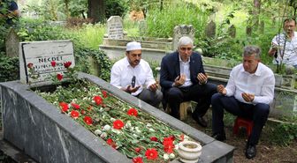 Güngörsün mezarı başında anıldı