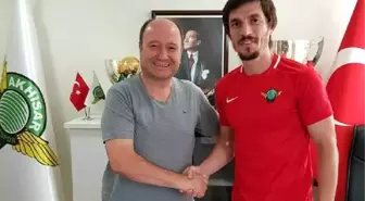 Akhisarspor'da Ergin Keleş imzaladı