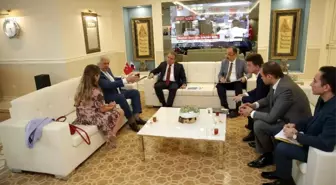 Rusya- Türkiye İş Konseyi Başkan Böcek'i ziyaret etti