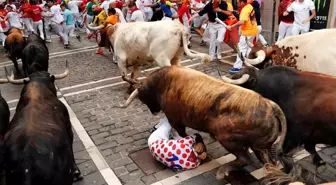 Video | San Fermin Festivali'nin 7. günündeki boğa koşusunda 5 kişi yaralandı