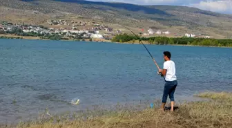 Gölova'da balık tutma yarışması