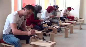 ZONGULDAK Devrek bastonu gençlerin elinde hayat buluyor