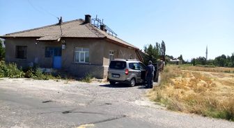 Yılanı vuracağım derken eşini öldürdü