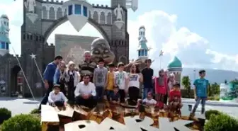 Camiye gelen çocuklar Masal Park gezisiyle ödüllendirildi