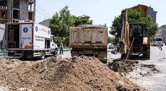 Deforme olan içme suyu hatları yenileniyor