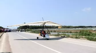 Hayatlarında hiç uçağa binmeyen çocuklar, gökyüzüyle buluştu