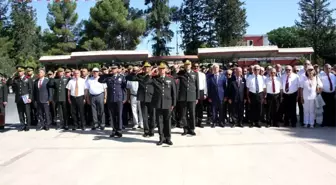 Kıbrıs'ın Fethi'nin 448. yılı törenlerle kutlandı