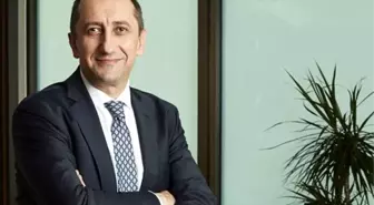 Türk Telekom'un yeni CEO'su Ümit Önal'dan çalışanlarına ilk mesaj