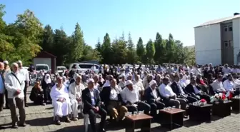 Bitlis'te hacı adayları kutsal topraklara uğurlandı