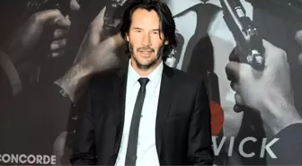 Yıldız oyuncu Keanu Reeves, yeni filmi için tanınmaz hale geldi