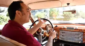 1953 model klasik otomobilini internetten satışa çıkardı