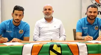 Alanyaspor'da çifte imza