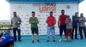 Manisalı motosikletçiler derecelerle döndü