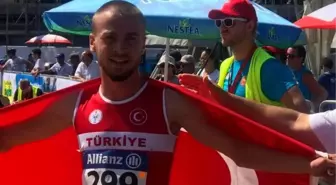 Özel sporcu Oğuz Türker dünya şampiyonu