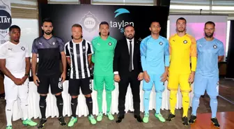 Altay yeni formalarını tanıttı