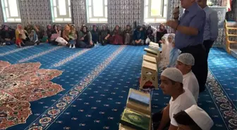 Başkan Yüksel, Kur'an-ı Kerim'i hatim eden öğrencileri tebrik etti