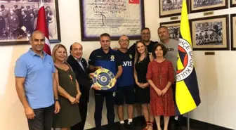 Fenerbahçe Üniversitesinden Ersun Yanal'a ziyaret