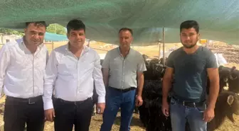 Başkan Çakmak kurban satıcılarıyla bir araya geldi