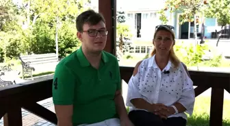 Otizmli çocuğu ESER'de eğitim gören Deniz Kara; 'Aileler engelli çocuklarını topluma...