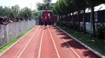 Polis adaylarının mezuniyet sevinci