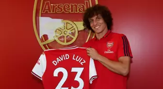 David Luiz, Arsenal'a imza attı