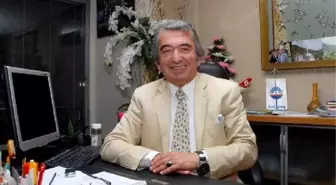 İş adamı, arkadaşının cenazesinde yorgun mermiyle yaralandı