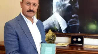 Prof. Dr. Fuat Sezgin dünyaya anlatılıyor