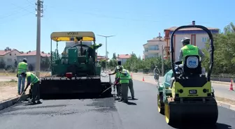 Şarkışla ilçesinde asfaltlama çalışması başladı