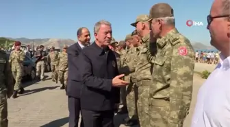 Yenilenen Şehit Pilot Yüzbaşı Cengiz Topel Anıtı törenle açıldıBakan Akar, törene katıldı
