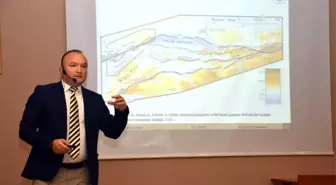 Kent Konseyi'nde 'deprem' konferansı