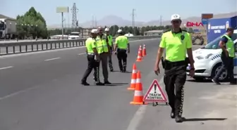 ERZURUM SÜRÜCÜLERE 'YAŞAM TÜNELİ'NDE KAZA İZLETİLDİ