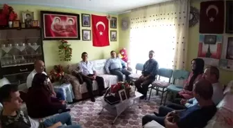 Kaymakam Halim'den şehit ve gazi ailelerine bayram ziyareti