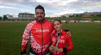 Madalya avcısı Burcu Erdemir başarılarını sürdürüyor