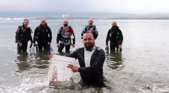 Depremde iki bacağını kaybeden Ufuk, deniz altındaki enkaza kitabını bıraktı