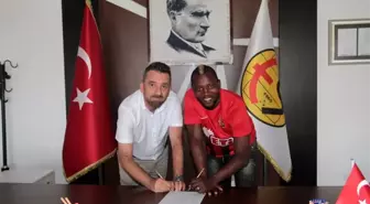 Sissoko imzayı attı