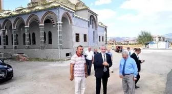 Isparta Belediyesi'nden Tabakhane Camii'ne çevre düzenlemesi