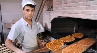 Lahmacun sevenler sınırlarını zorladı