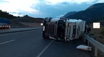 Koyulhisar'da trafik kazası: 2 yaralı