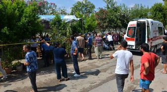 Adana'da silahlı saldırı; kahvedeki 2 kişi ile motosikletliyi öldürdü