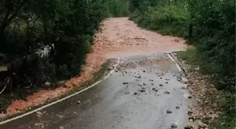 Bartın'da yağmur taşkına neden oldu