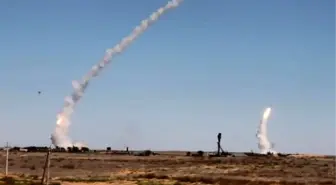 Rusya, S-300 sistemlerini 'füze saldırılarına' karşı test etti