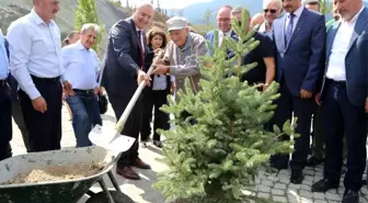 Artvin'de sıra dışı temel atma töreni